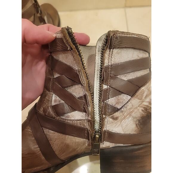 Freebird By Steven Sammi Brown Leather Ankle Boots Size 8 - Picture 7 of 14